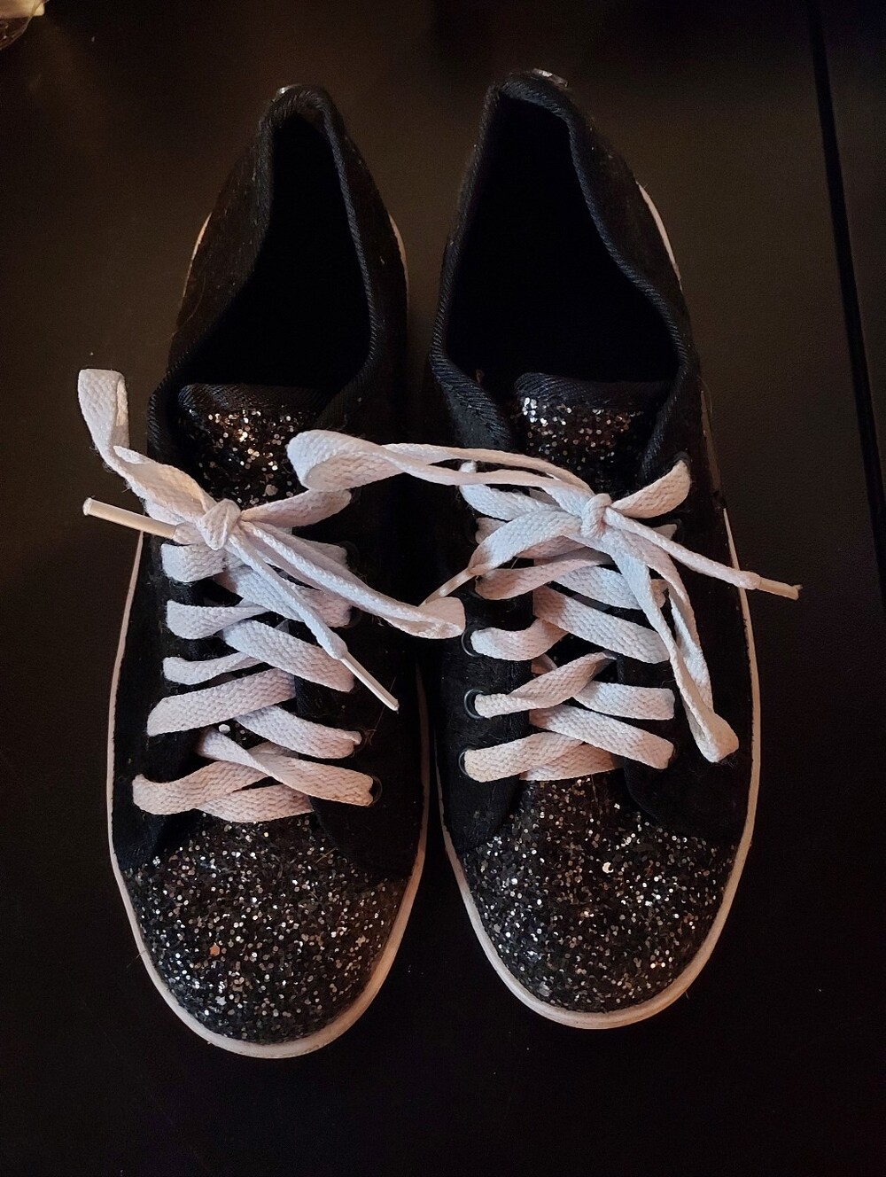 Daisy Fuentes Black Glitter Sneakers with White Laces